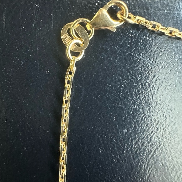 Jemma Wynne 18k gold diamond zodiac, pisces pendant necklace. RARE FIND - Picture 4 of 8